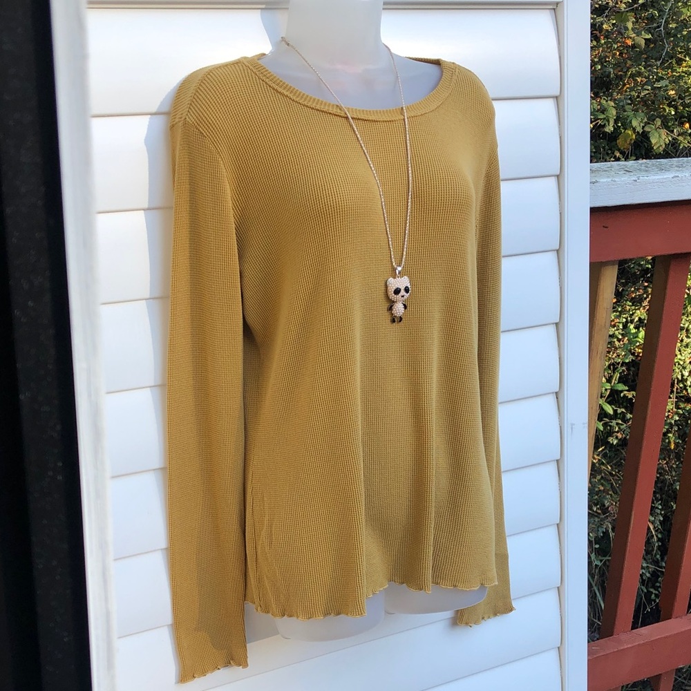 Cut Loose Honeycomb Knit Top in Mustard